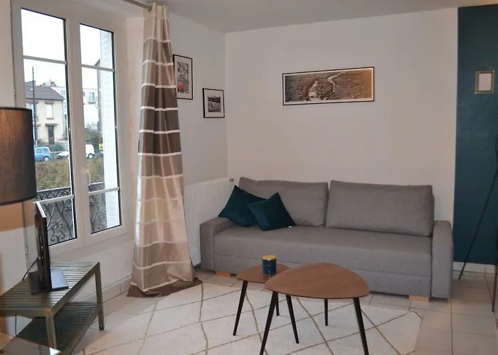 : Ideal Pour Sejour A Paris דירה מדון